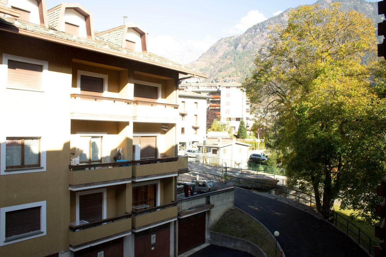 Appartamento In Centro A Chiesa Valmalenco Chiesa in Valmalenco Dış mekan fotoğraf