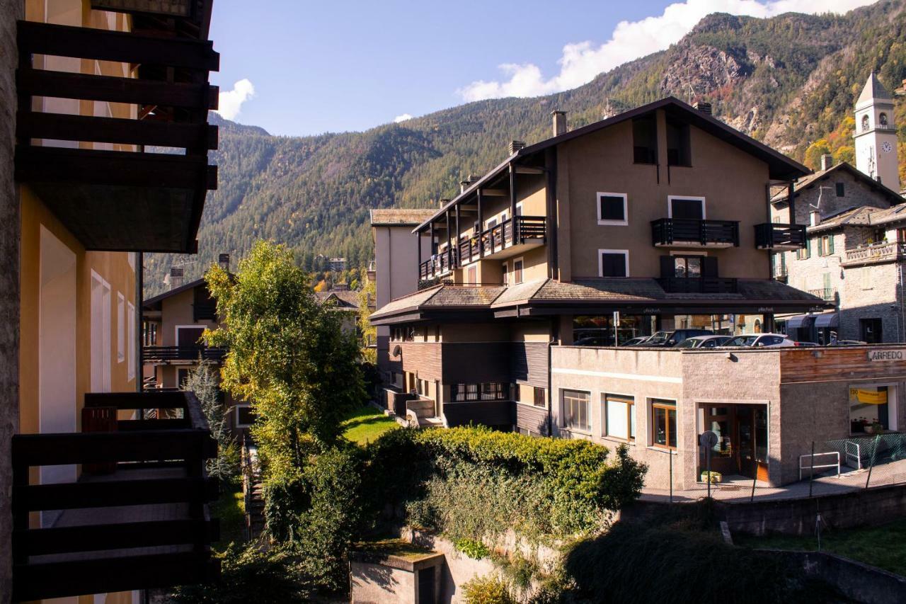 Appartamento In Centro A Chiesa Valmalenco Chiesa in Valmalenco Dış mekan fotoğraf